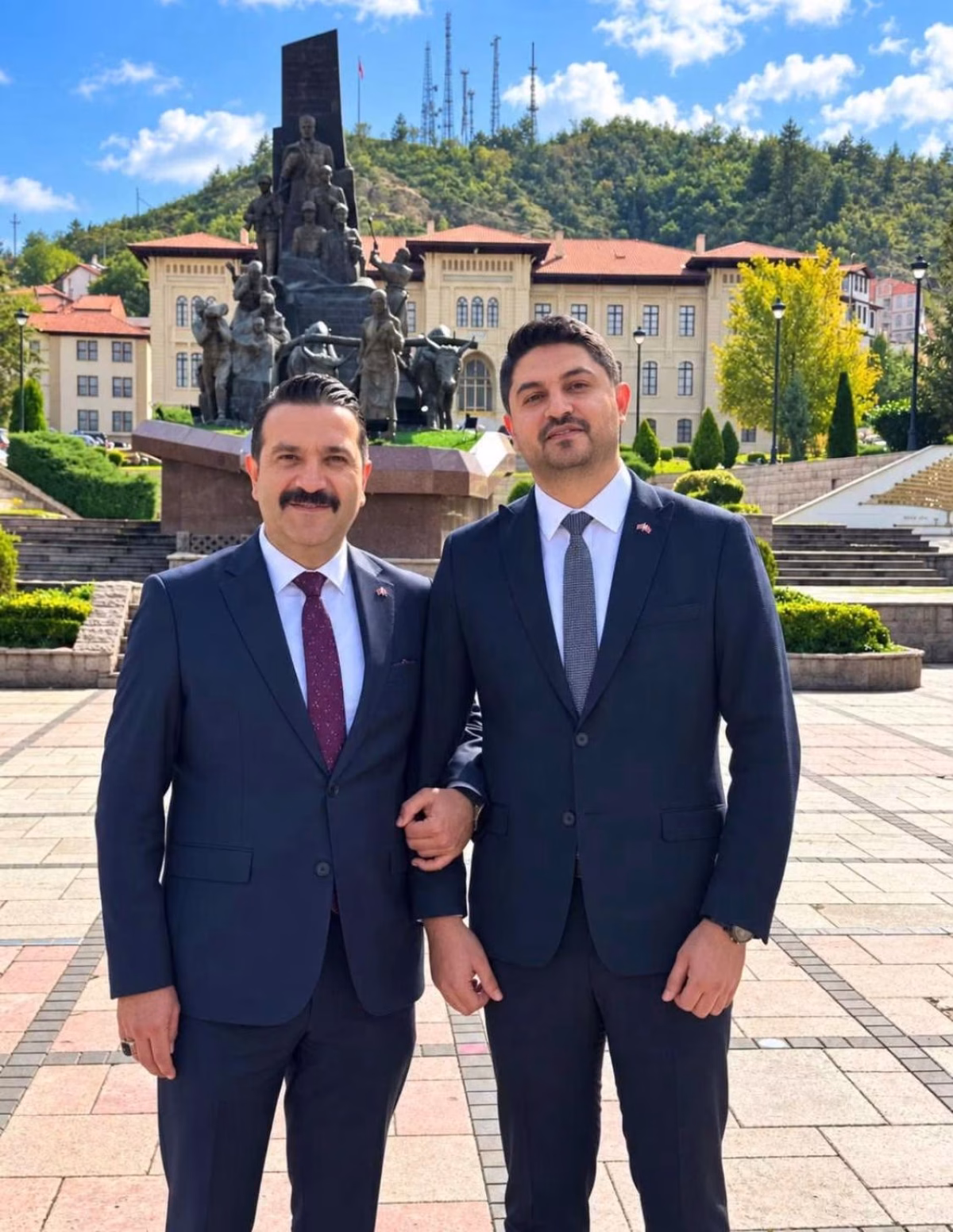 Sinan Sönmez, Milliyetçi Hareket Partisi (MHP) Kastamonu İl Başkan Yardımcılığı görevine atandı.
