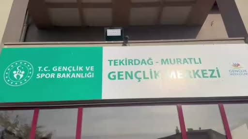 Okullarda güvenlik üst seviyeye çıkarılıyor: Muratlı’da görevlilere uygulamalı eğitim