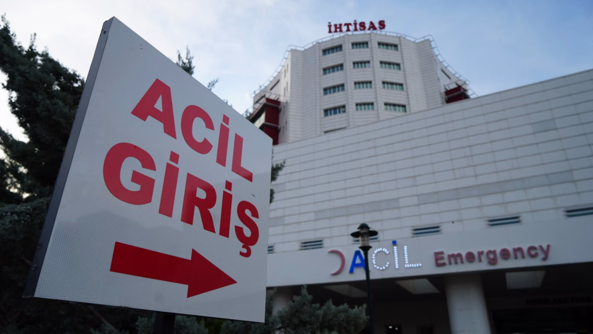 Elektrik Direğine Çıkan Yaşlı Adam Akıma Kapılarak Hayatını Kaybetti