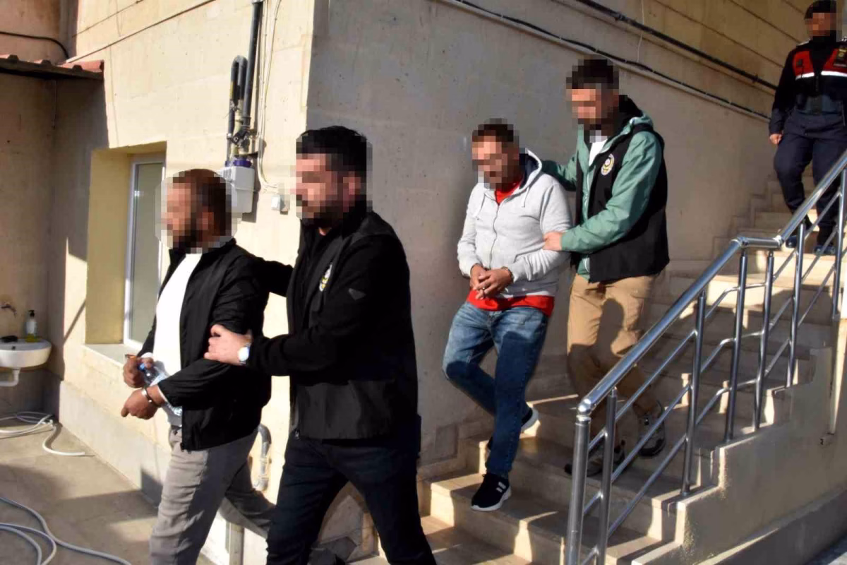 9 ilde eş zamanlı fuhuş operasyonu: 29 gözaltı