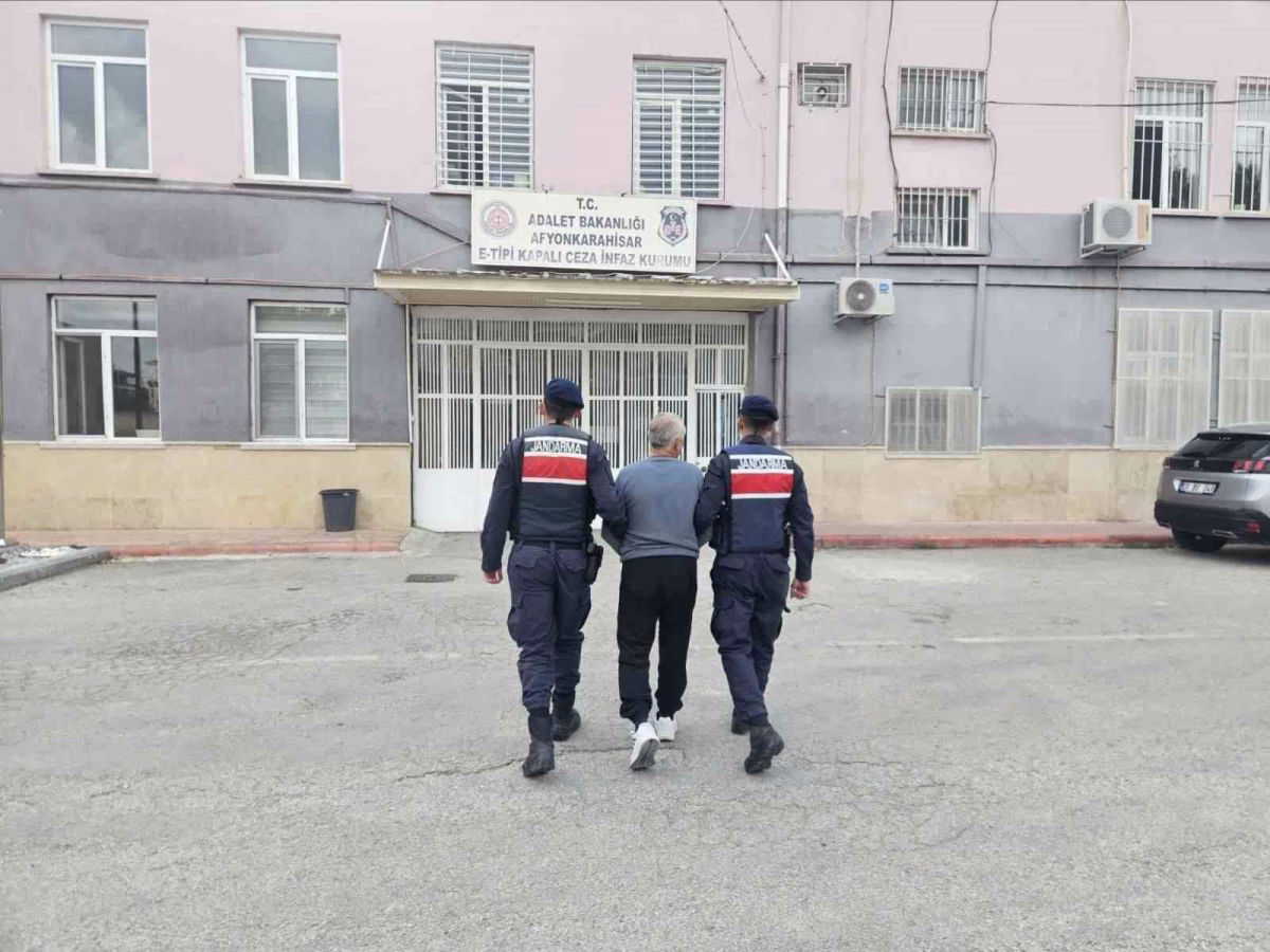 Afyonkarahisar'da 19 Yıl Cezalı Firari Yakalandı