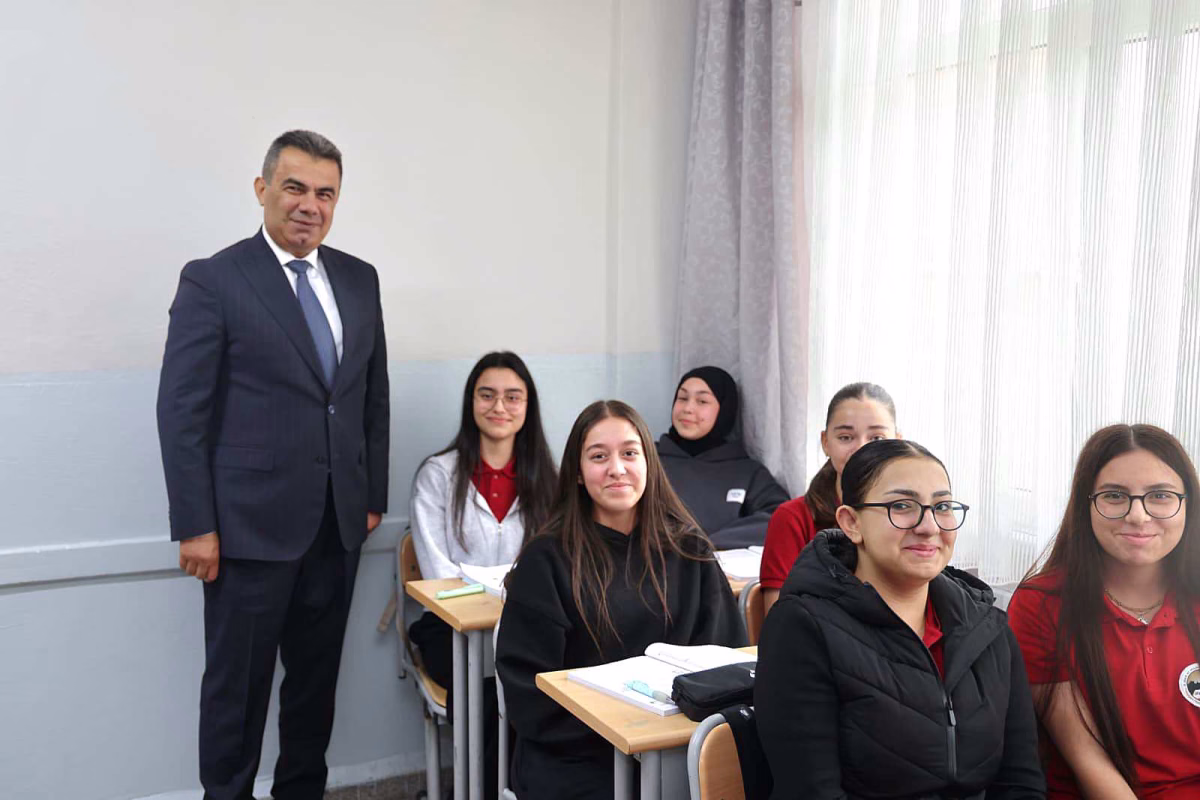Hasan Gümüş’ten Meslek Liselilere Dijital Çağ Mesajı: "Gelecek Sizinle Güçlenecek"