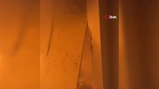 İsrail saldırısında mahsur kalan kız çocuğu alevlerin arasından kurtarıldı