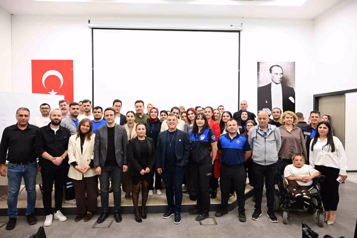 Manisa Büyükşehir personeline disleksi eğitimi