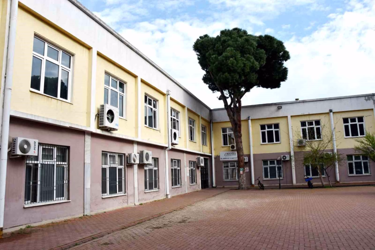 Manisa'da Uluslararası Din ve Hayat Sempozyumu
