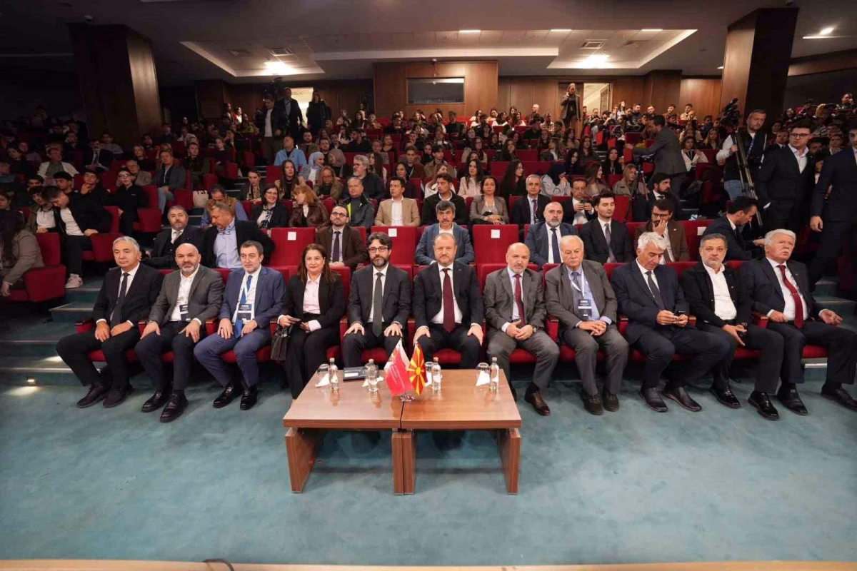 Üsküp'te 15. Uluslararası Gelecekle İletişim Çalıştayı