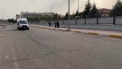 Diyarbakır'da İki Grup Kavgası: 2 Yaralı