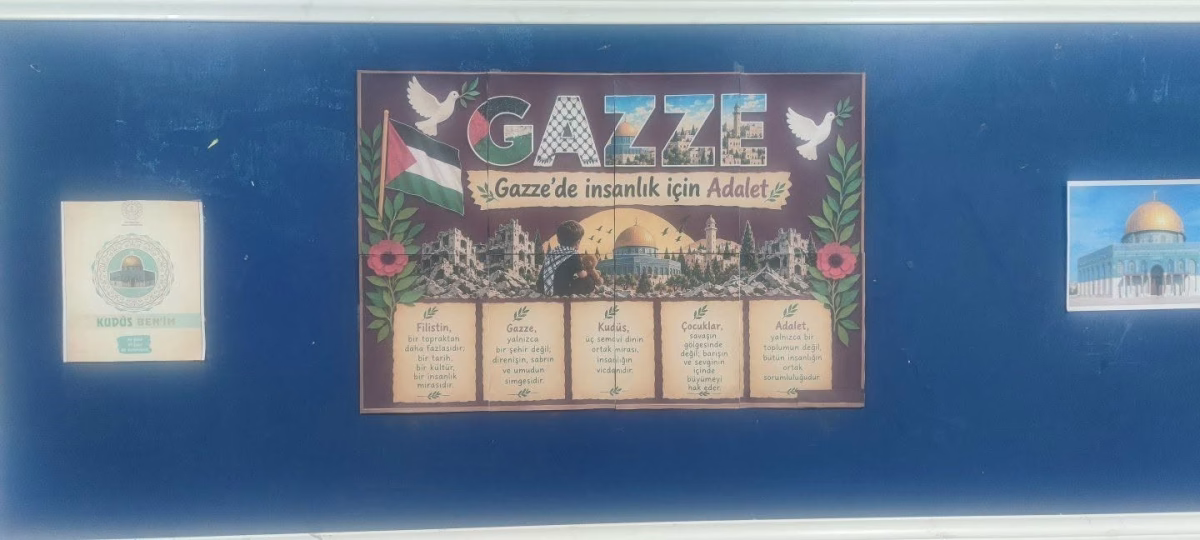 Fatih Anadolu Lisesi'nde anlamlı pano çalışması