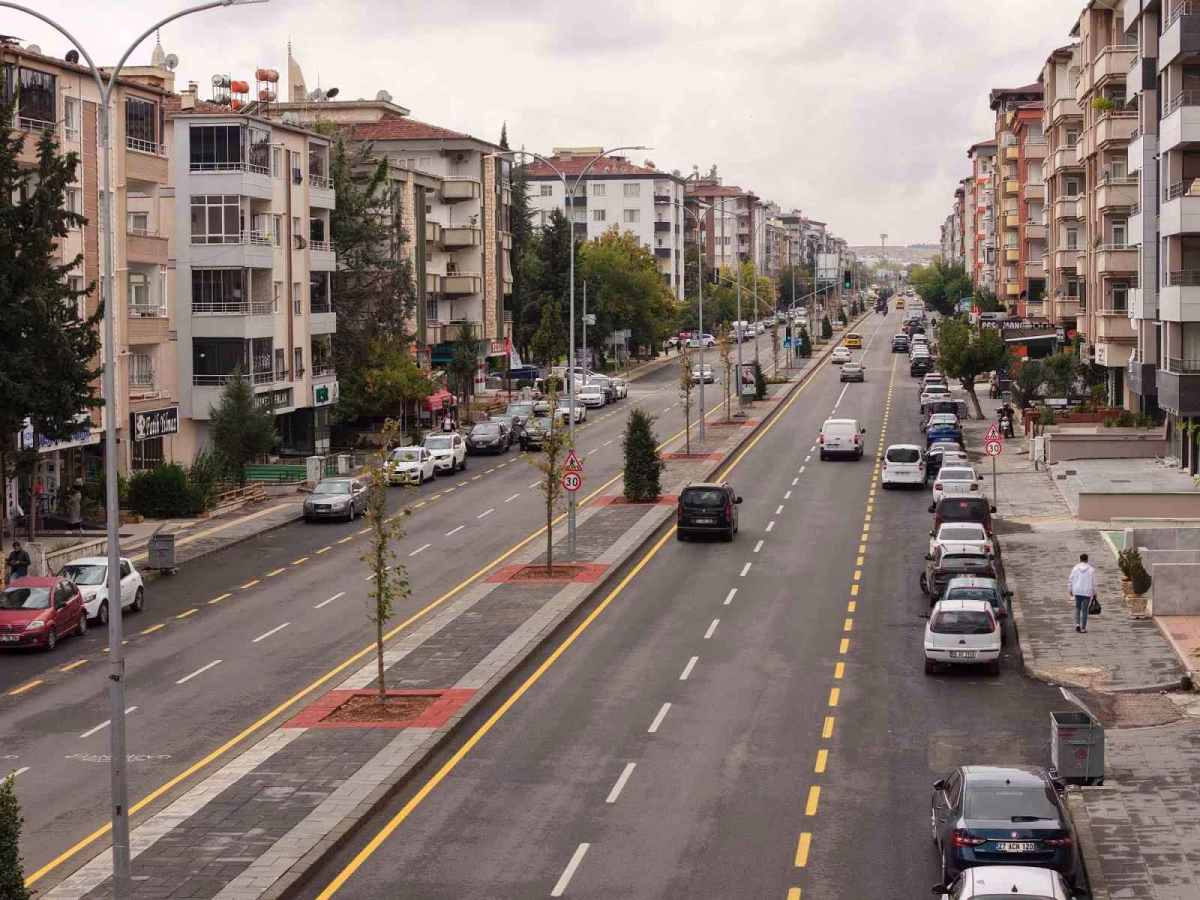Gaziantep'te Ulaşım Aksları Yenilendi