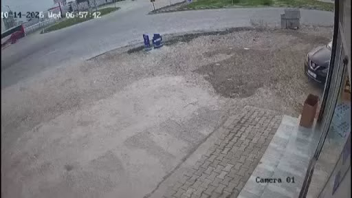 Hatay'da hafif ticari araç kamyonetle çarpıştı