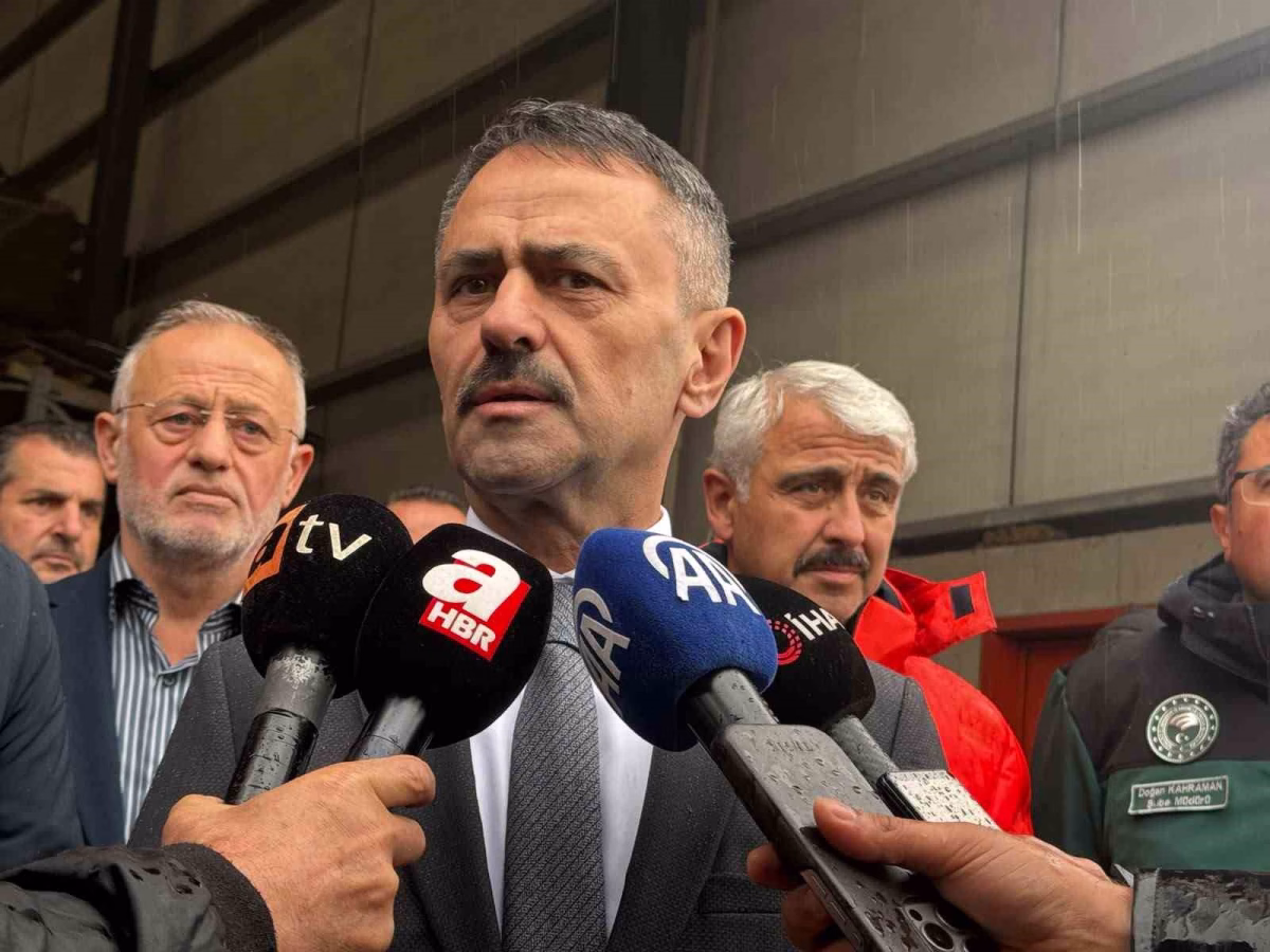 Kocaeli'de Kayıp Eski Muhtarı Arama Çalışmaları Sürüyor