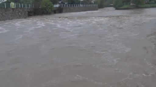Kocaeli’de sağanak yağış sele dönüştü