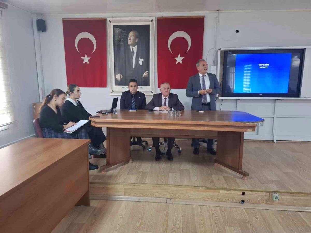 Sarıgöl'de Okul Güvenliği Toplantısı Yapıldı