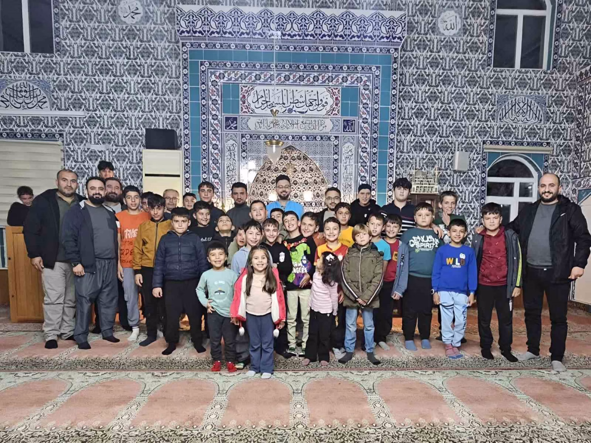 Seyitgazi'de Cami Gençlik Buluşması