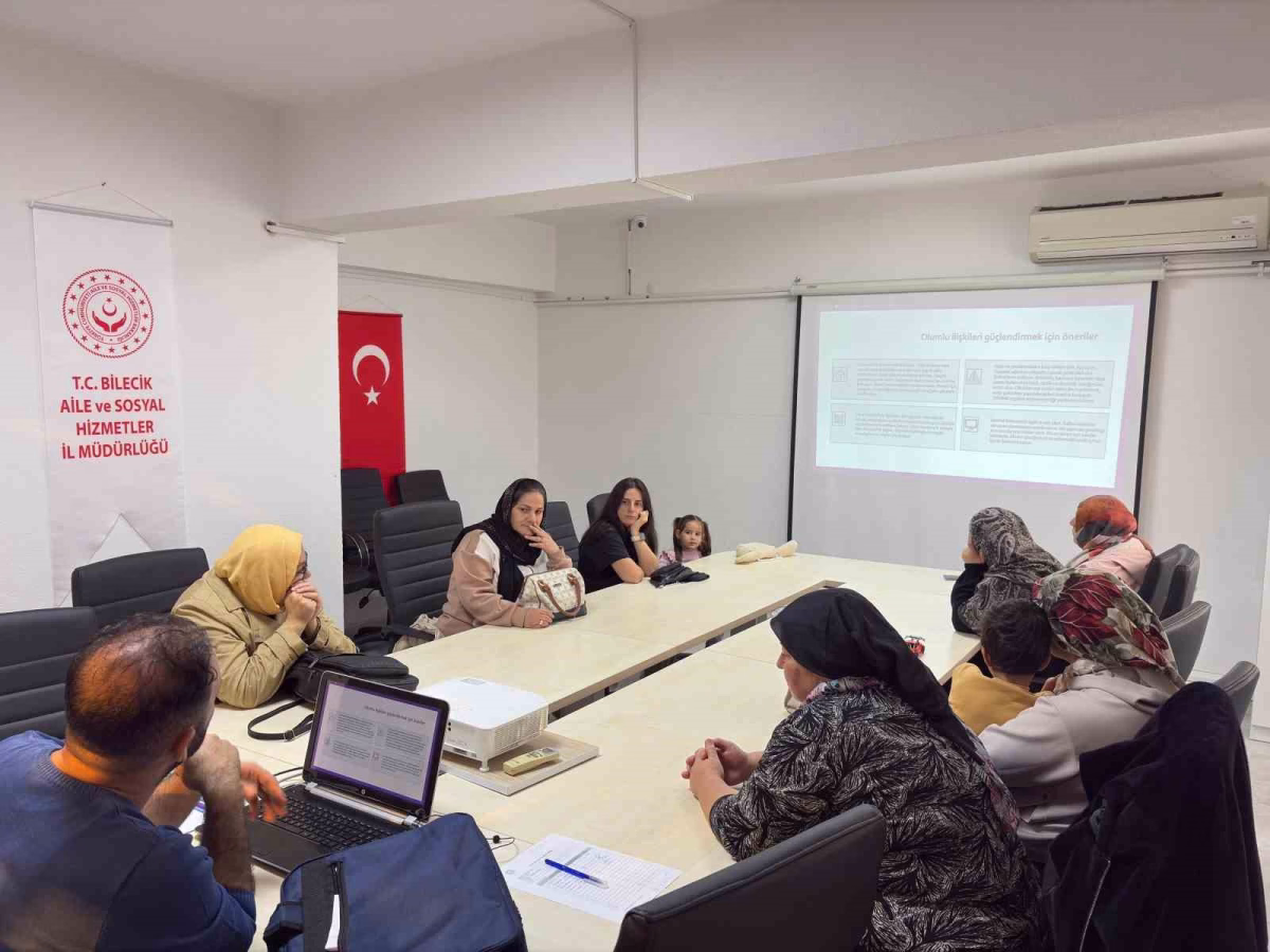 Bilecik'te ailelere yönelik eğitim düzenlendi