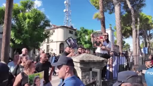 Girne Faciası Kaybının Yakınından Sokak İsyanı