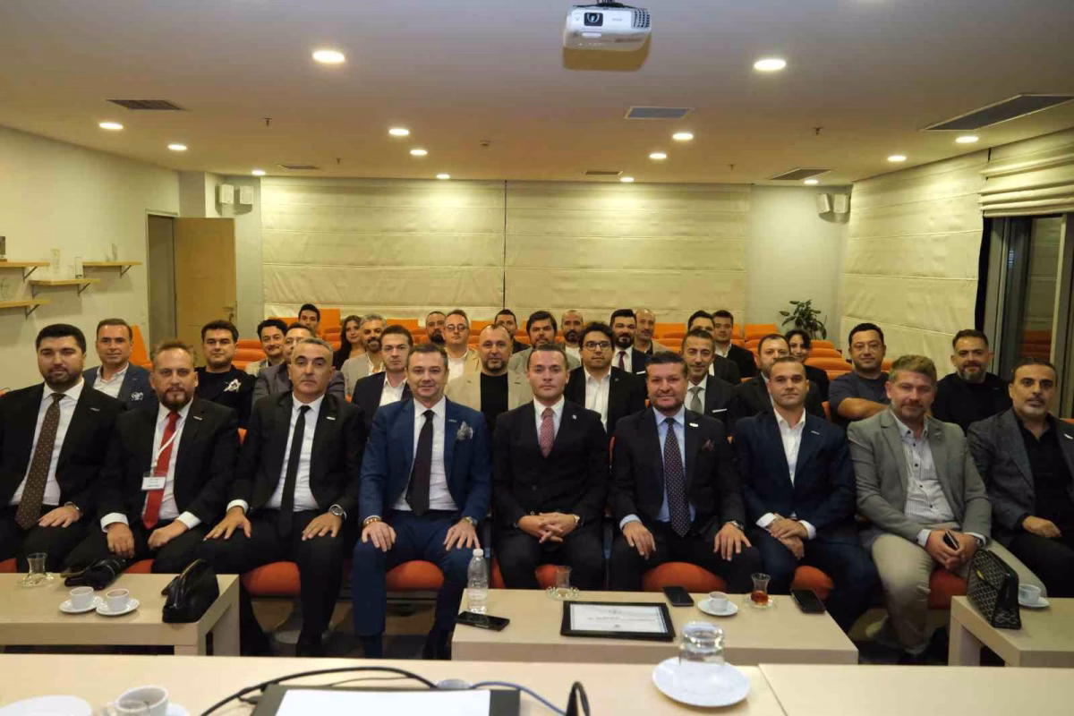 İzmir ve Antalya'dan ticaret köprüsü