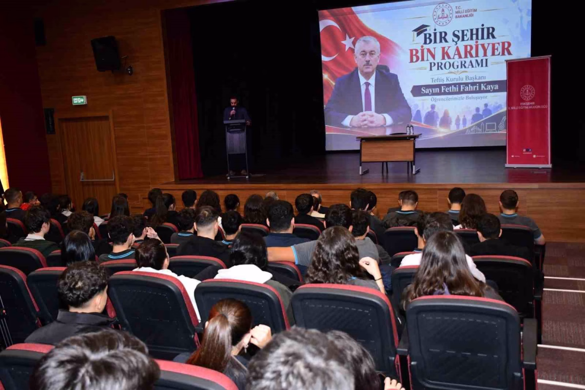 Öğrenciler Kariyer Yolculuğunda İsimlerle Buluşuyor