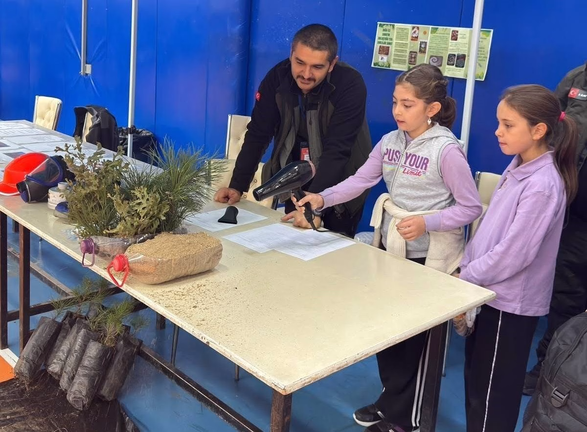 Emet'te çocuklara erozyon eğitimi verildi