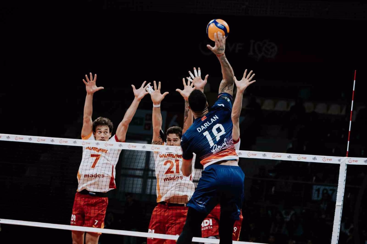 Halkbank Galatasaray'ı 3-1 yendi