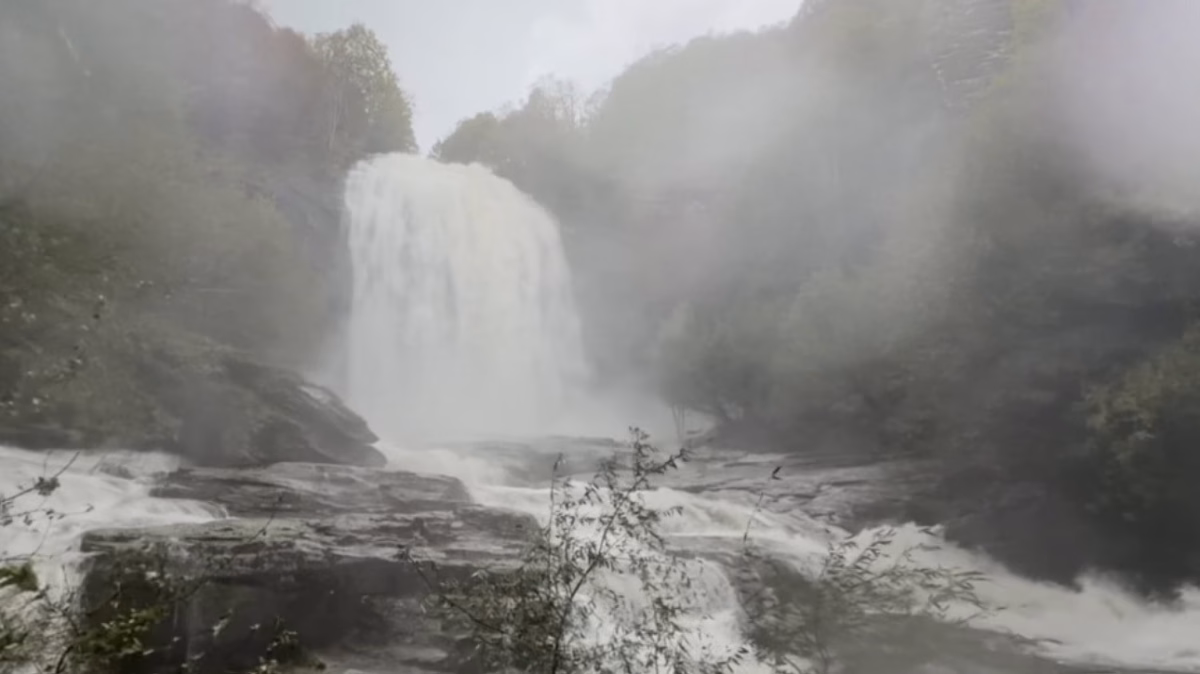 Suuçtu Şelalesi Niagara'yı Aratmadı