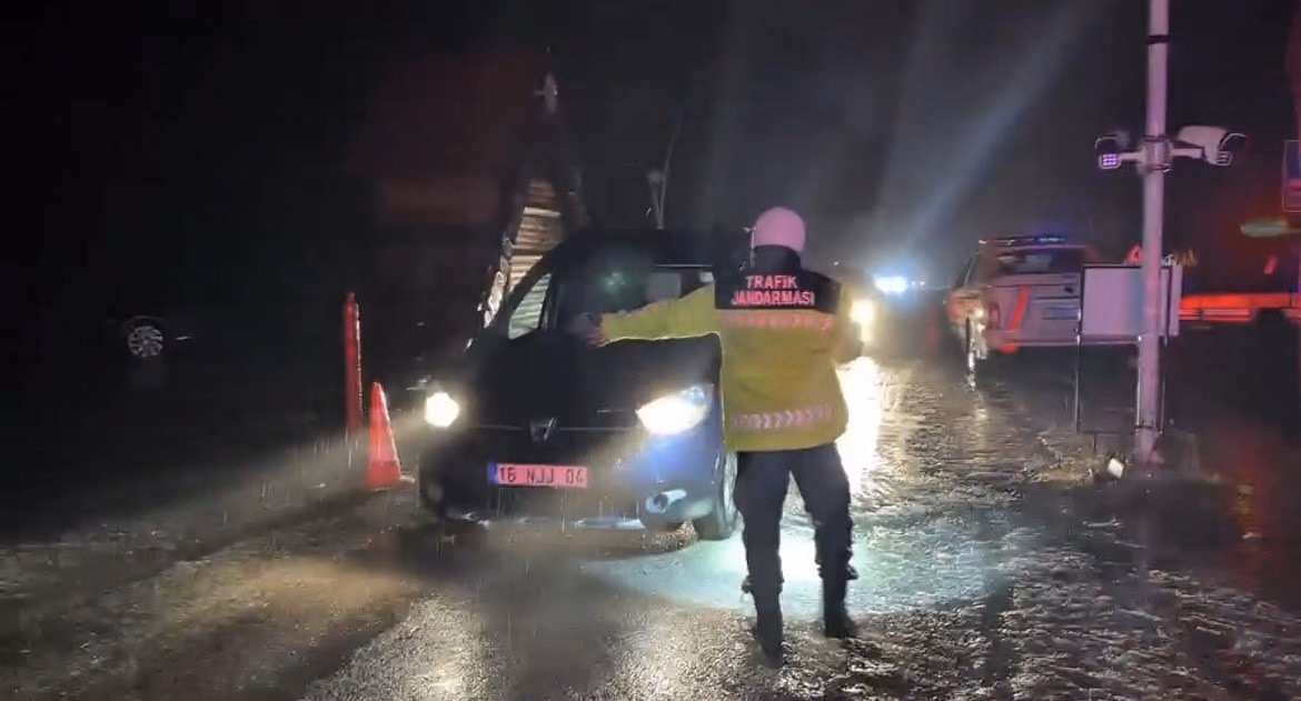Uludağ'da Kar Kalınlığı 20 Santimetreye Ulaştı