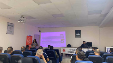 Adana'da Yükümlülere 'Kendini Bilmek' Eğitimi
