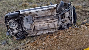 Aşkale'de Takla Atan Otomobilde 2 Kişi Yaralandı
