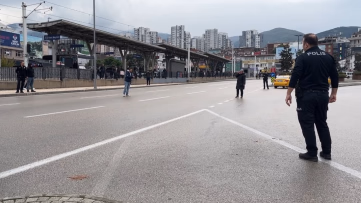 Bursa'da Çocuğunu Göremeyen Kadın Dehşet Saçtı