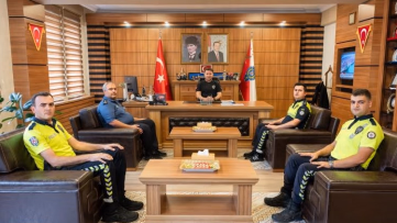 Emniyet Müdürü Çağlar örnek polisleri ödüllendirdi