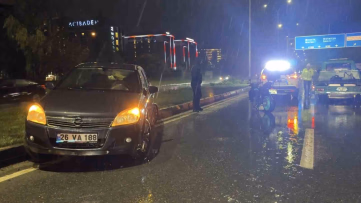Eskişehir'de Otomobil ile Motosiklet Çarpıştı