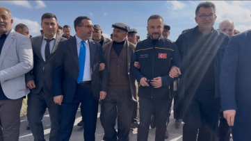 Kars'ta Köy Yollarında Beton Yol Çalışmaları