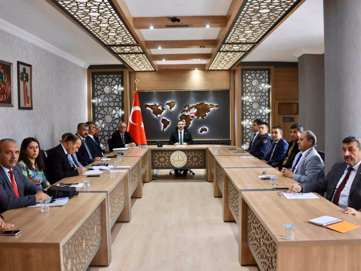 Koçarlı’da Kurum Amirleri Bir Araya Geldi