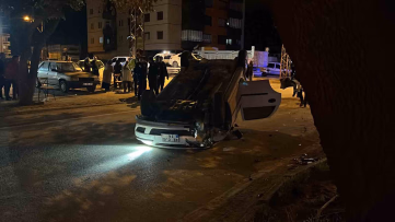 Konya’da İki Otomobil Çarpıştı: Takla Attı