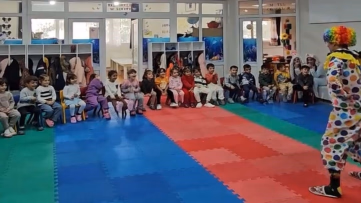 Minikler Diş Fırçalamayı Tiyatro İle Öğrendi