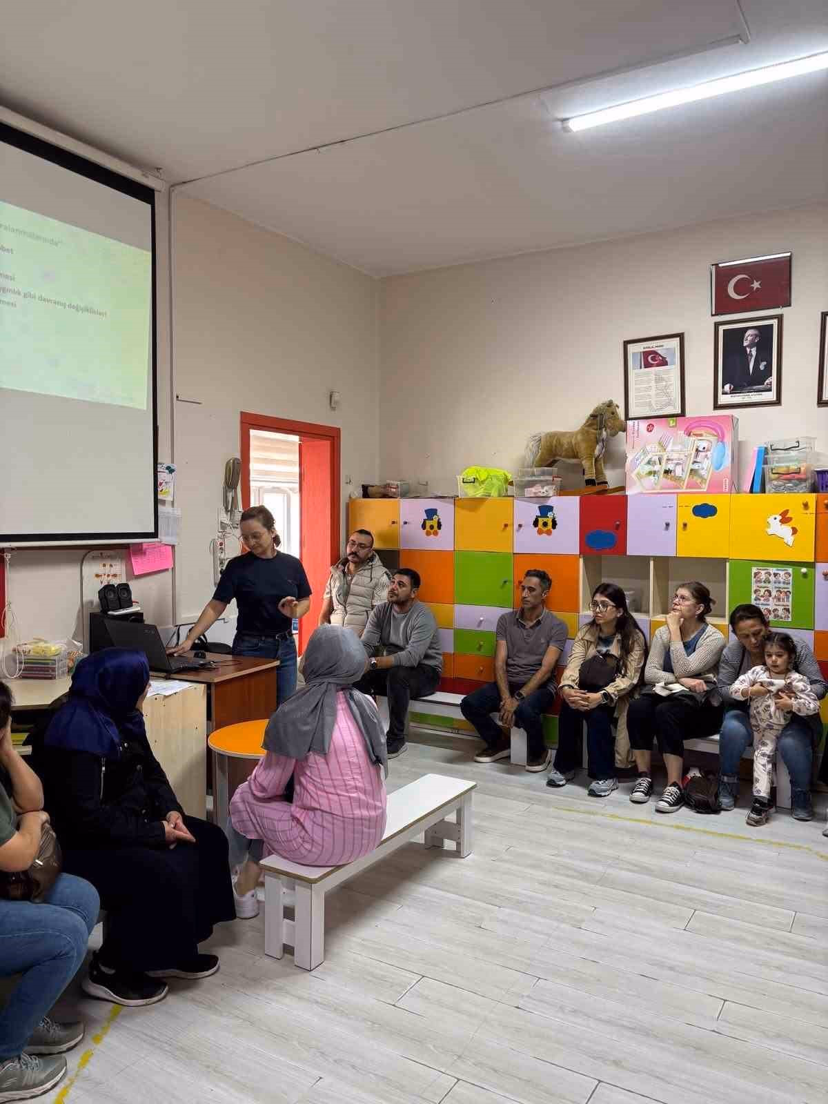 Söke’de çocukların gelişimi için eğitim verildi