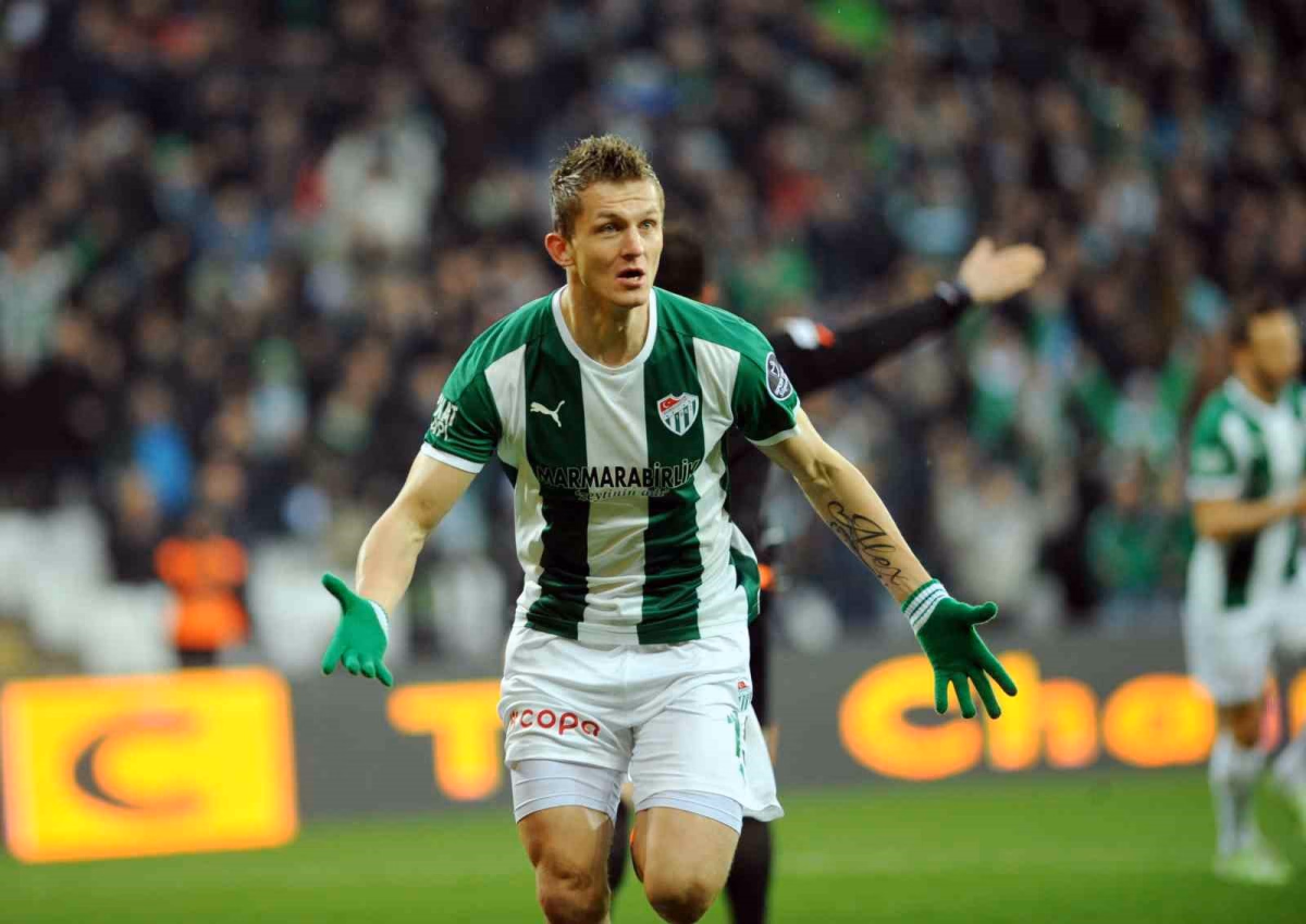 Tomas Necid'den Fenerbahçe ve Slavia Prag Yorumu