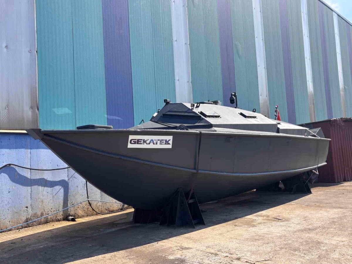 Trabzon’da geliştirilen zırhlı bot dikkat çekiyor