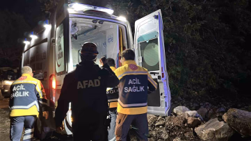 Yazılı Kanyon'da Mahsur Kalan Gönüllüler Kurtarıldı
