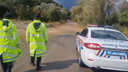 Zonguldak'ta Taşkın Sebebiyle Trafik Önlemi