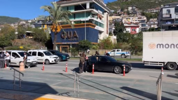 Alanya'da tefecilik ve şantaj operasyonu