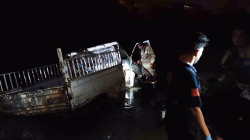 Asi Nehri'ne Düşen Araçtaki 2 Kişi Yaralandı