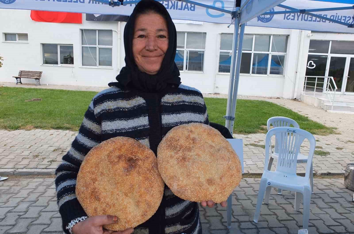Asırlık Seferberlik Çöreği Yaşatılıyor