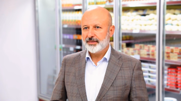 Başkan Çolakbayrakdar’dan sosyal belediyecilik vurgusu