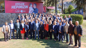 Başkan Yetişkin muhtarlarla kahvaltıda buluştu