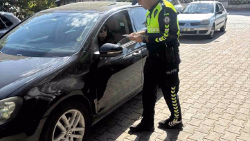 Çal'da polisten trafik ve dolandırıcılık uyarısı