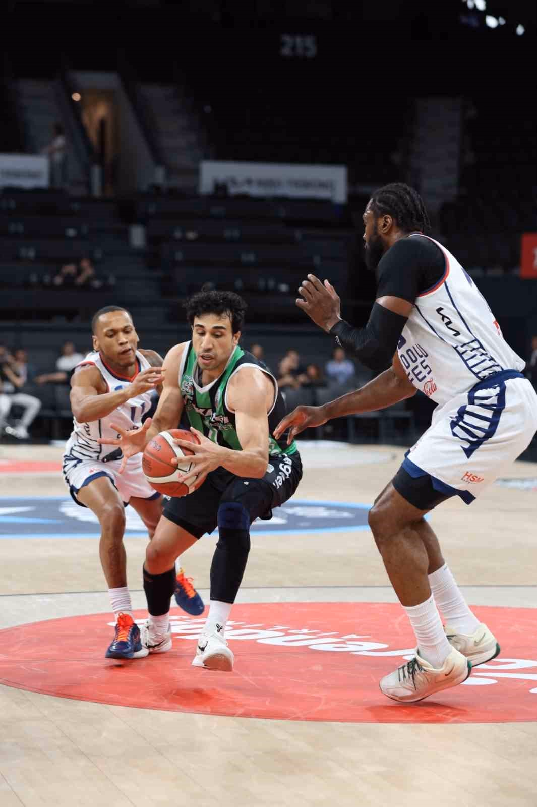 Denizli Basket İsviçre Yolculuğunda