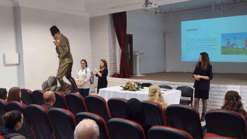 Eskişehir'de velilere yönelik okul ve aile semineri