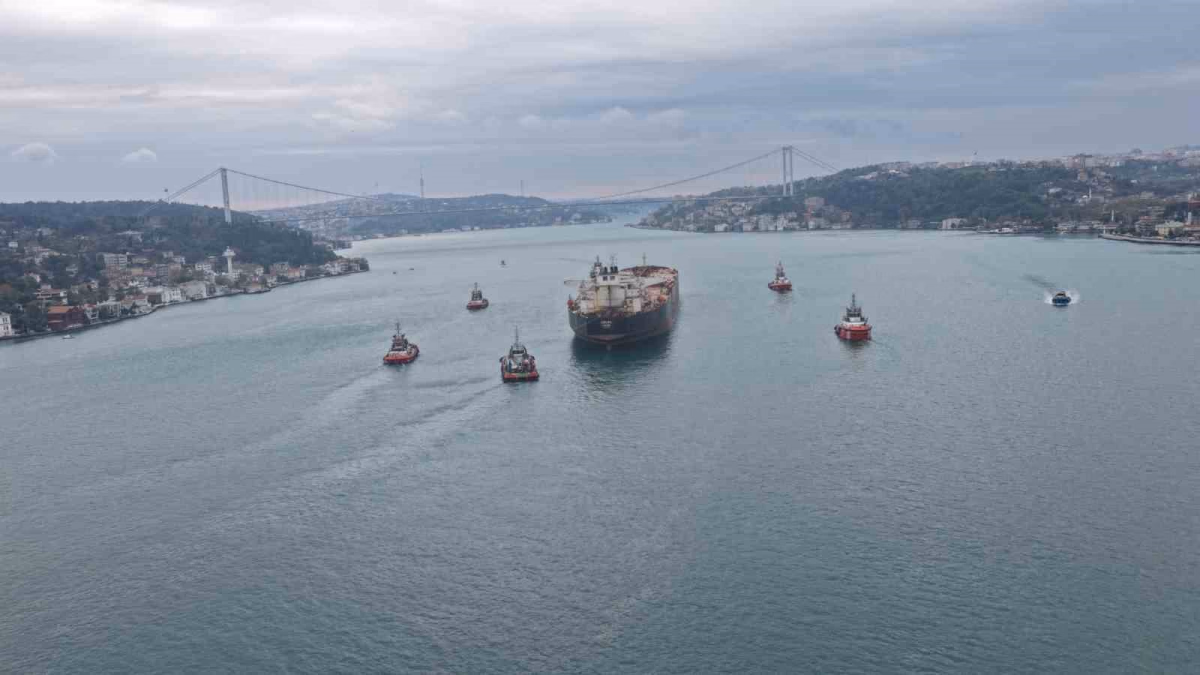 İstanbul Boğazı’nda Nelsa Tankeri Trafiği