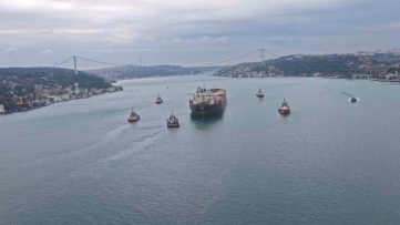 İstanbul Boğazı’nda Nelsa Tankeri Trafiği
